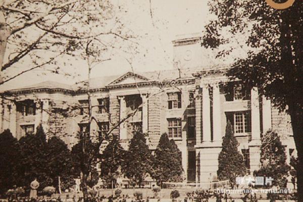 华中大学文华书院教学楼