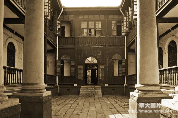 华中大学教学楼