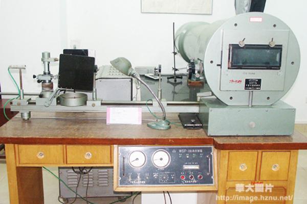 省高能物理实验室:三级物理