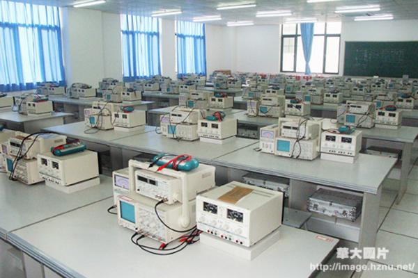 省高能物理实验室:电子电工